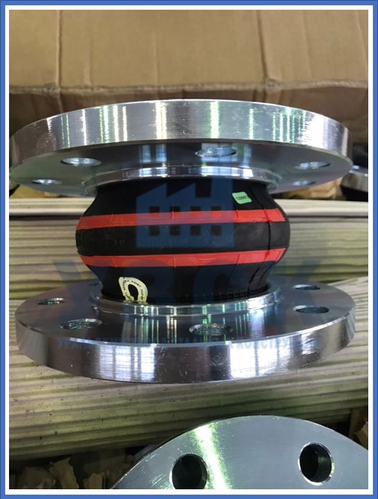 компенсатор резиновый фланцевый в Рубцовске